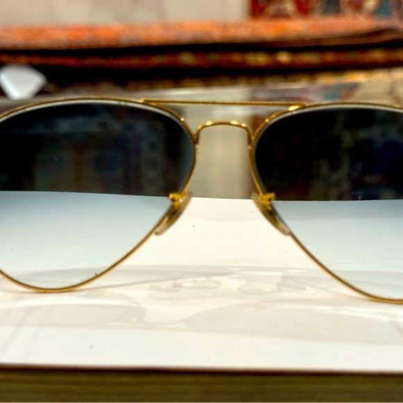 Women’s Ray-Ban 58mm Aviator Sunglasses Gold/Blue Gradient - Picture 5 of 10
